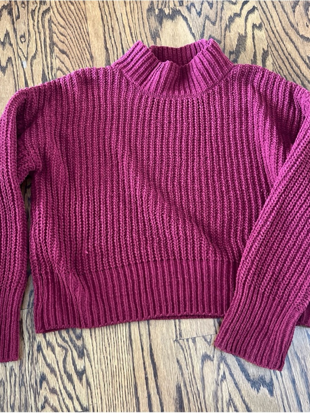 Women's Chunky Mock-Neck Sweater - Magenta